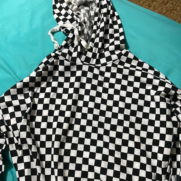 checkered hoodie from justify size small - Picture 1 of 1